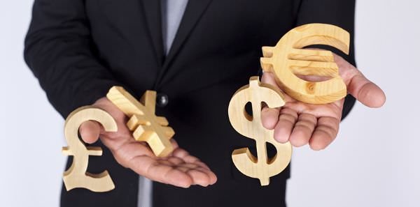 what-smart-businesses-do-to-attract-investors