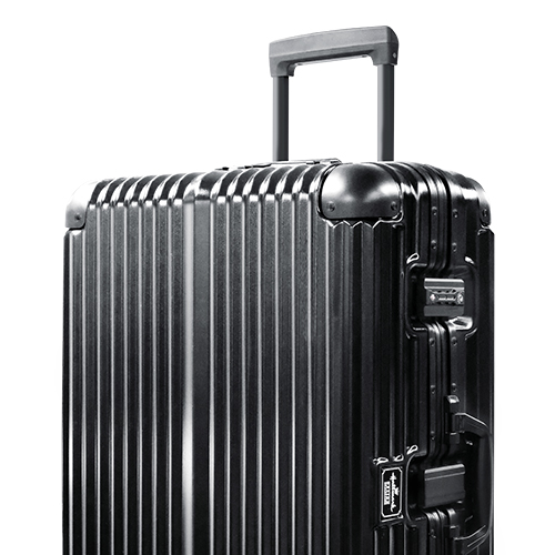 Hallmark Design Collection 26” Suitcase [Model HM834FT 26”]