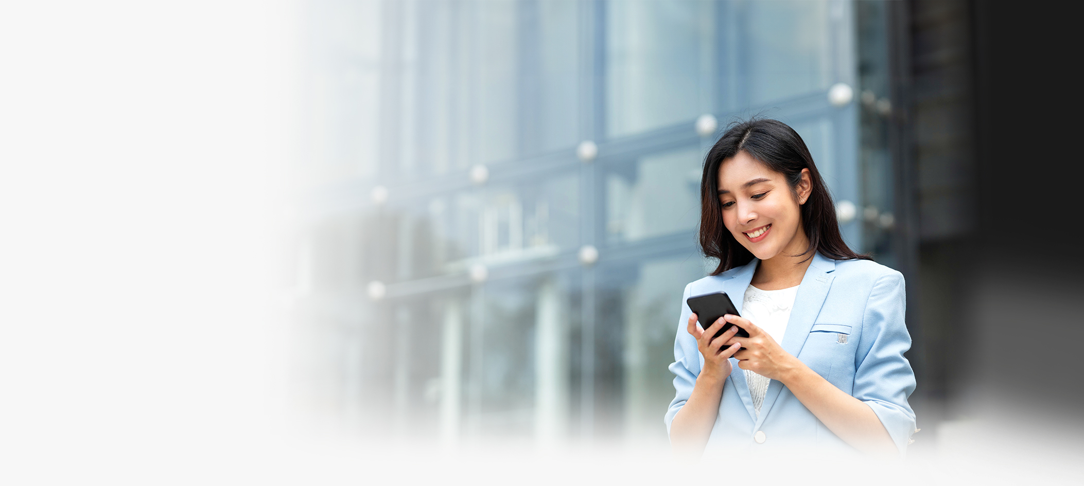 Instant Cash 幾分鐘出卡 現金即到手 任何銀行即時過數 可享高達HK$6,600現金回贈